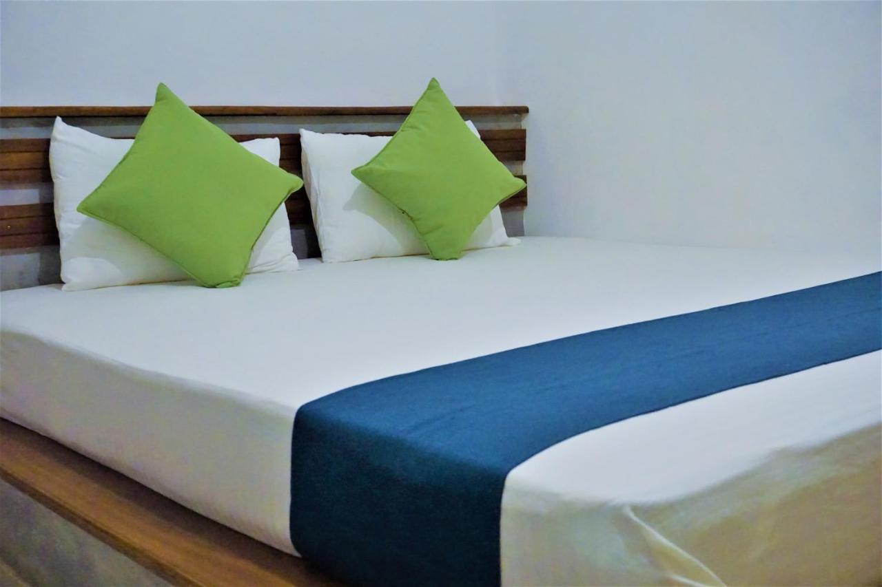 Nature'S Hideout Holiday Home Mirigama Екстер'єр фото